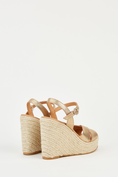 Carina Oro | Golden Wedge Sandals